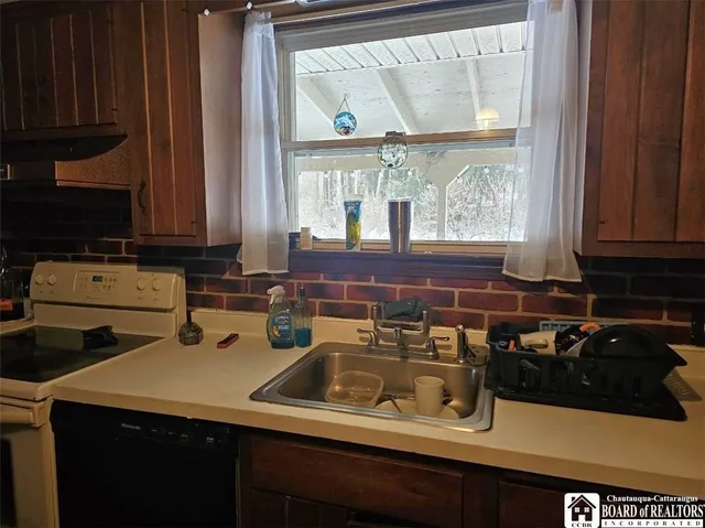 $249,900 | 437 Busti-Sugar Grove Road, Busti, NY 14701