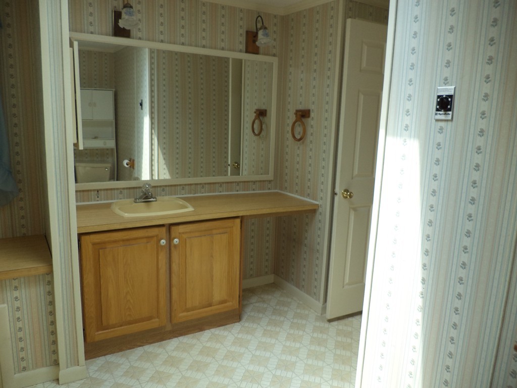 500 Mendon Road, Unit 212 Attleboro, MA 02703 - Photo 13 of 20 Gallery Image 13