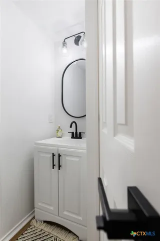 $279,000 | 1481 East Old Settlers Boulevard, Unit 1503, Round Rock, TX 78664