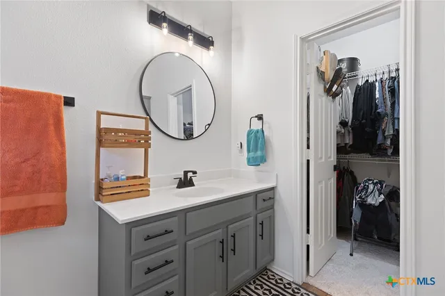 $279,000 | 1481 East Old Settlers Boulevard, Unit 1503, Round Rock, TX 78664