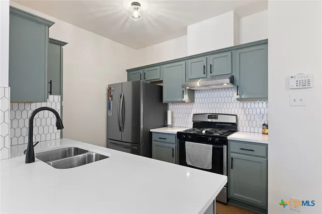 $279,000 | 1481 East Old Settlers Boulevard, Unit 1503, Round Rock, TX 78664