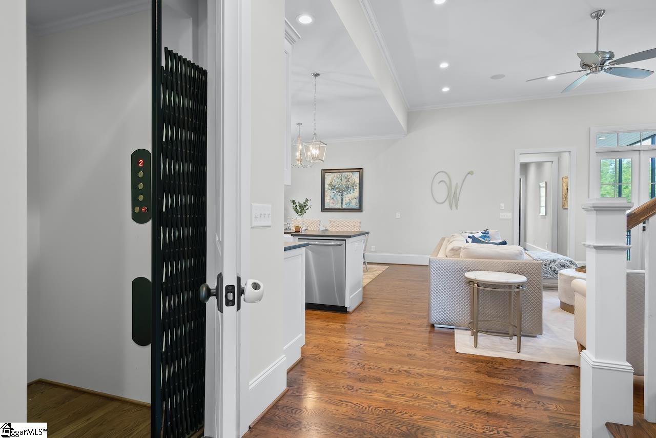 116 Verdae Crest Drive Greenville, SC 29607 - Photo 10 of 35