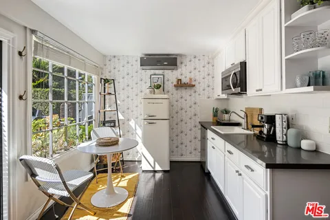 $2,799,000 | 644 North Cherokee Avenue, Los Angeles, CA 90004