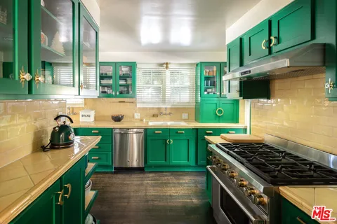 $2,799,000 | 644 North Cherokee Avenue, Los Angeles, CA 90004