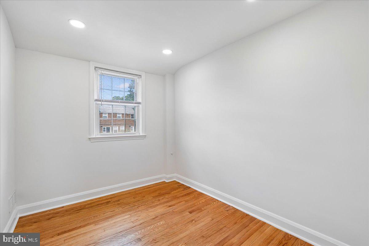 1612 Hardwick Road Baltimore, MD 21286 - Photo 23 of 35