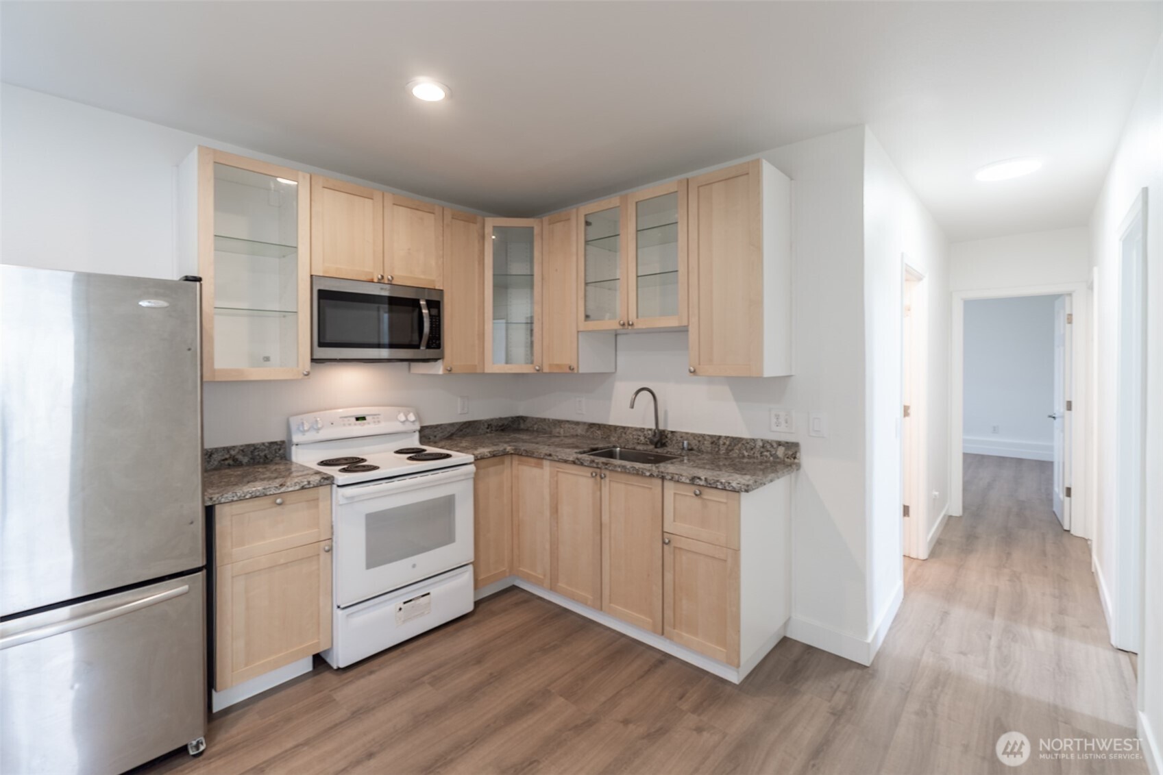 20915 80th Place West Edmonds, WA 98026 - Photo 27 of 40