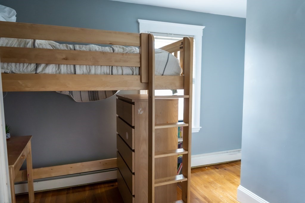 12 Newcastle Road Peabody, MA 01960 - Photo 21 of 35