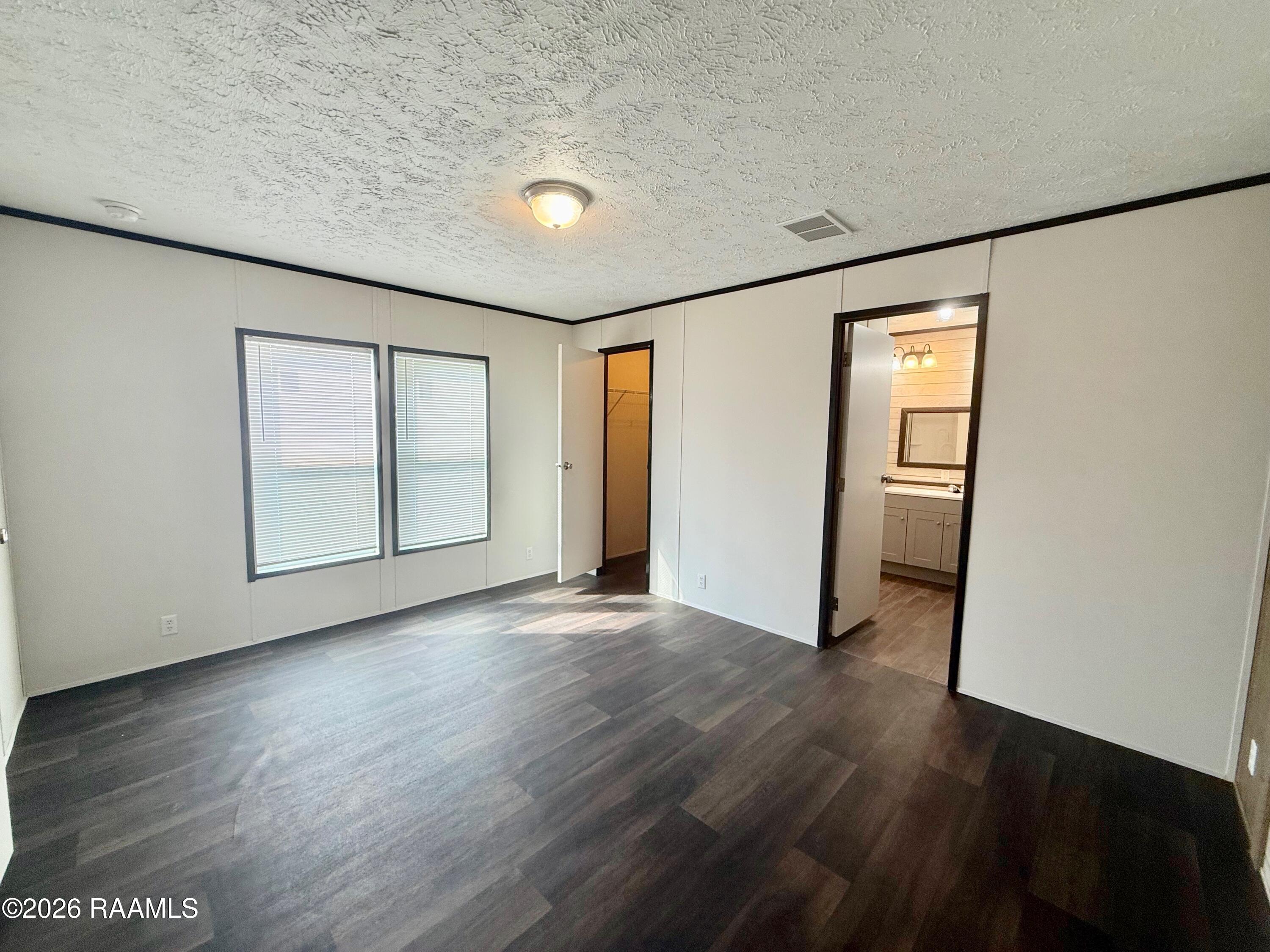 415 Dorsey Road New Iberia, LA 70563 - Photo 15 of 27 primary bedroom