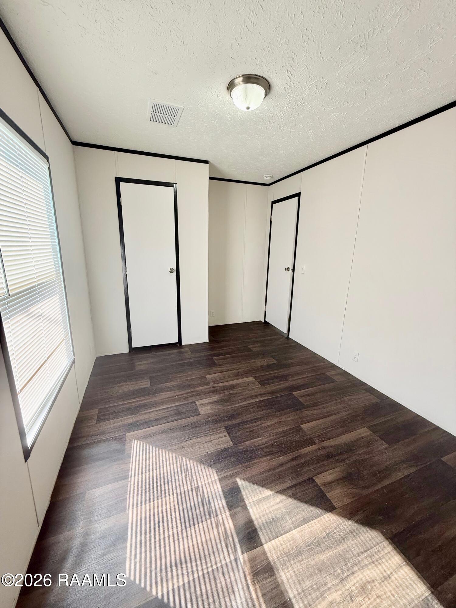 415 Dorsey Road New Iberia, LA 70563 - Photo 20 of 27 2nd bedroom