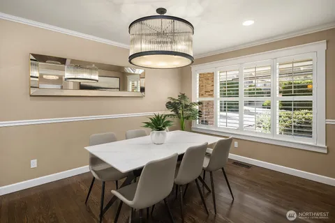 $4,150,000 | 2650 79th Avenue Northeast, Medina, WA 98039