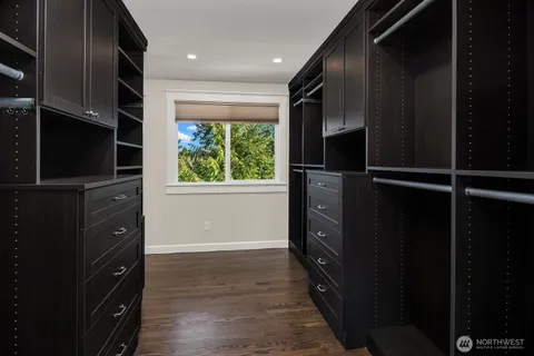 $4,150,000 | 2650 79th Avenue Northeast, Medina, WA 98039