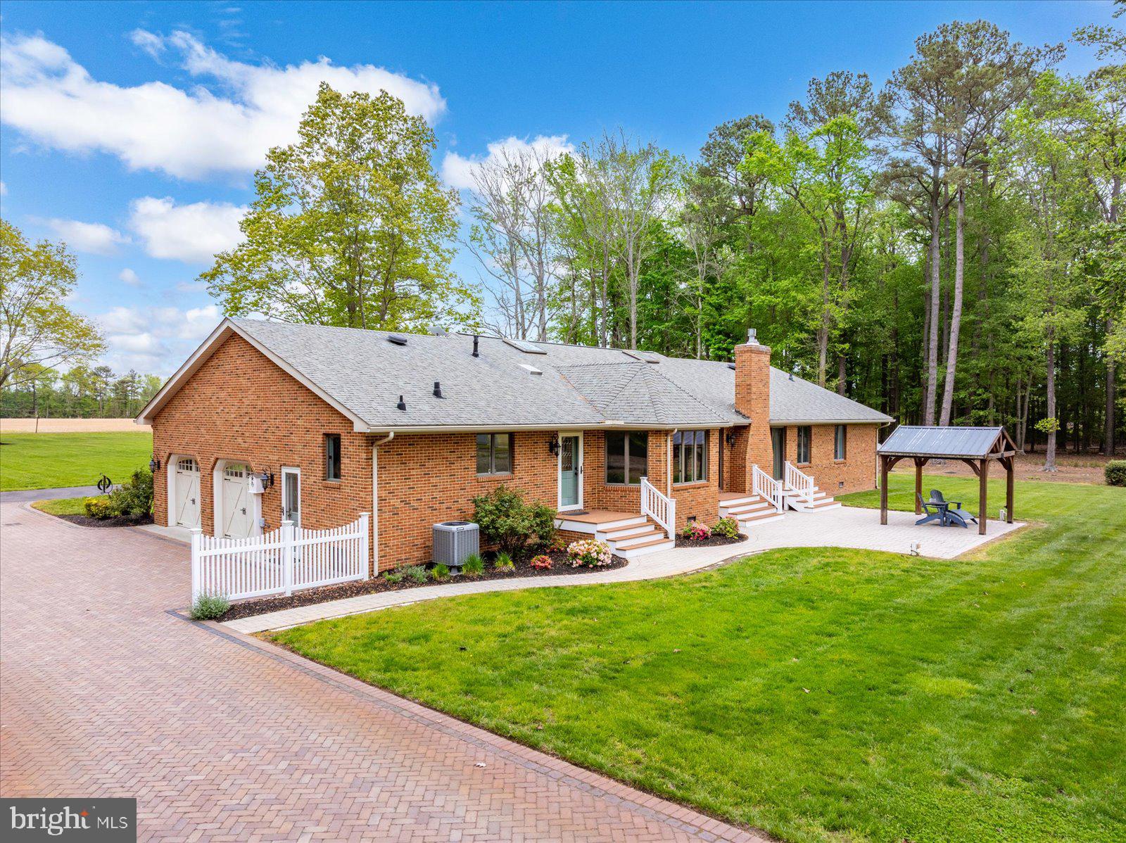 33915 Shockley Road Parsonsburg, MD 21849 - Photo 11 of 125 Charming brick home in serene setting.