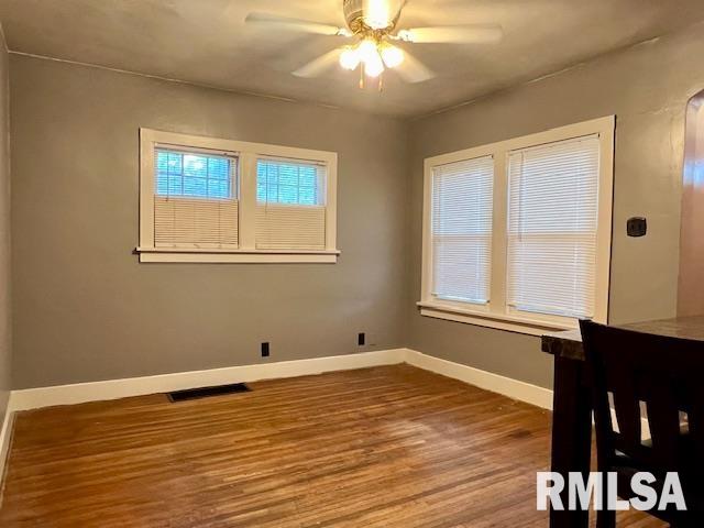 2460 Barker Street Clinton, IA 52732 - Photo 5 of 19 Gallery Image 5