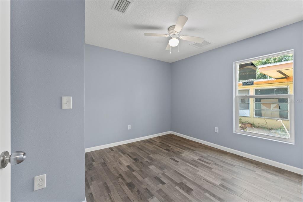 499 Stremma Road Largo, FL 33770 - Photo 24 of 35 Gallery Image 24