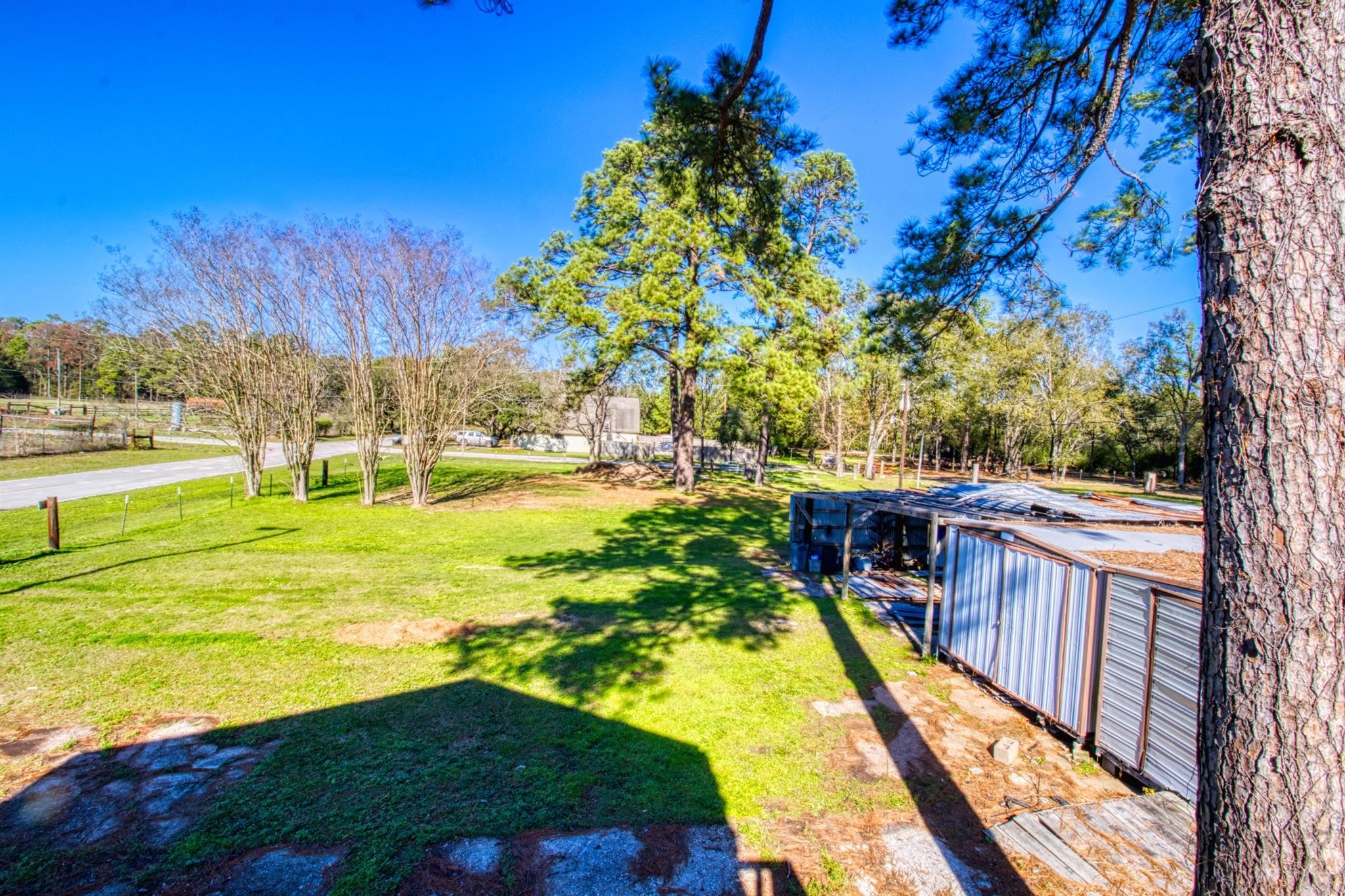 538 Lesa Lane Spring, TX 77373 - Photo 6 of 12 a view of a swimming pool with a patio