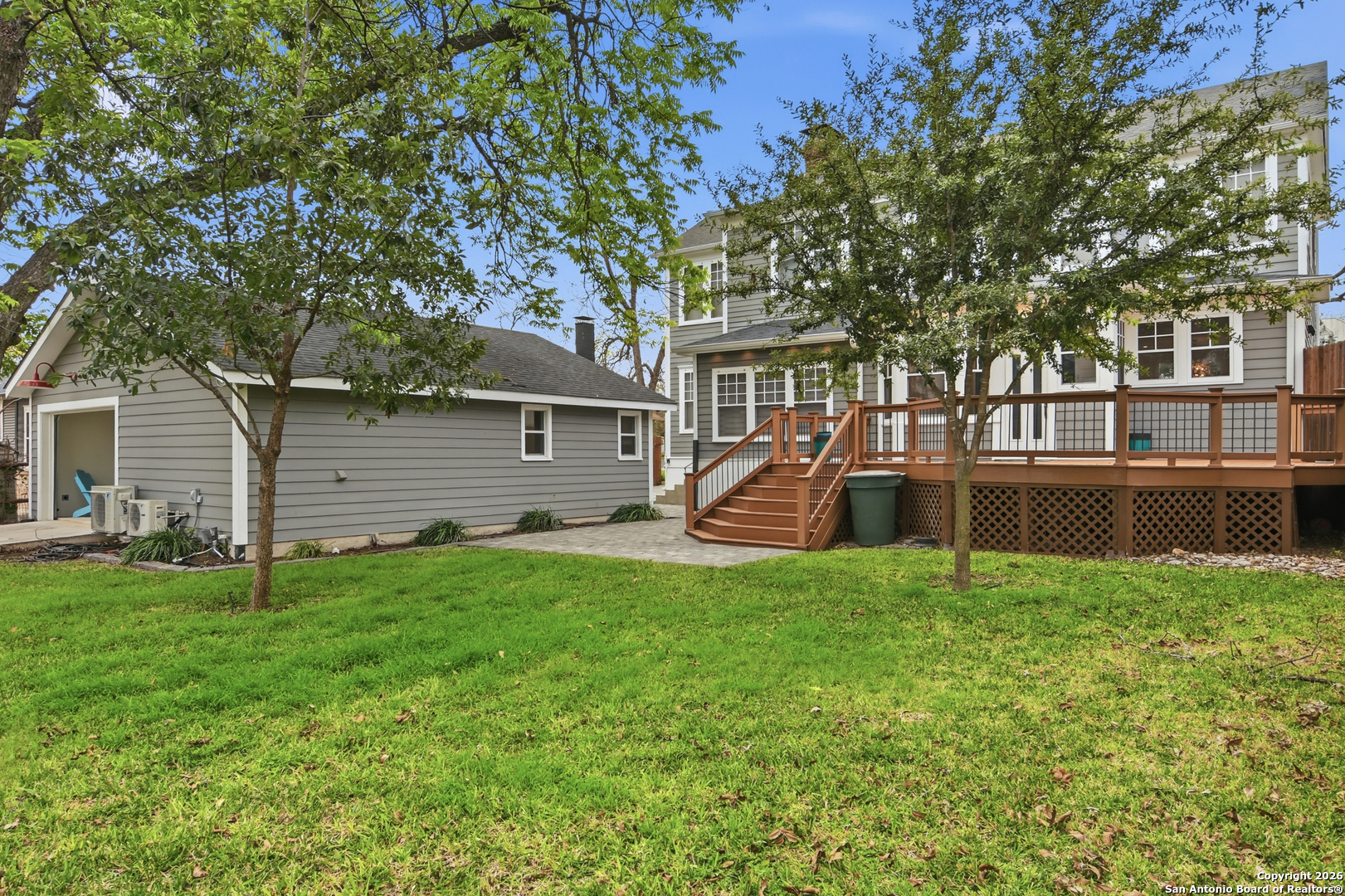 524 North Getty Street Uvalde, TX 78801 - Photo 45 of 63