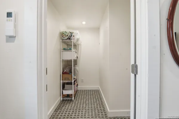 $699,000 | 524 North Getty Street, Uvalde, TX 78801