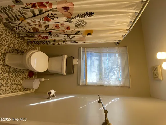 $242,000 | 733 Stonewall Avenue, Jacksonville, NC 28540