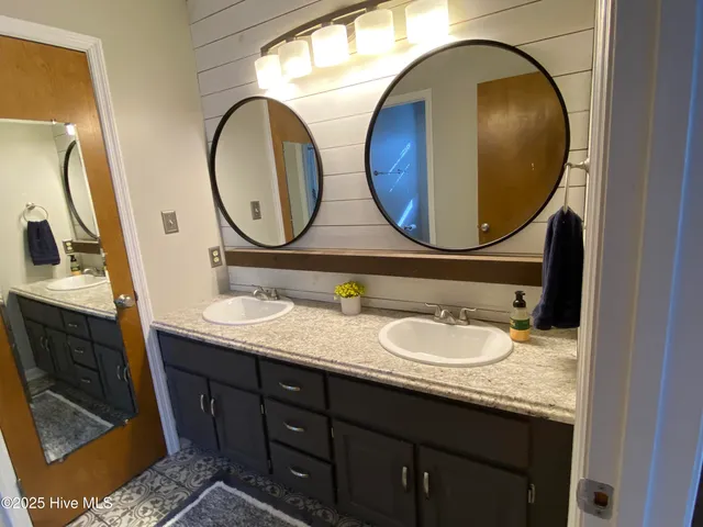 $242,000 | 733 Stonewall Avenue, Jacksonville, NC 28540