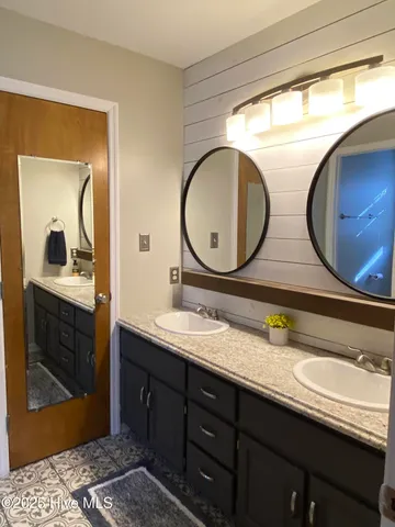 $242,000 | 733 Stonewall Avenue, Jacksonville, NC 28540