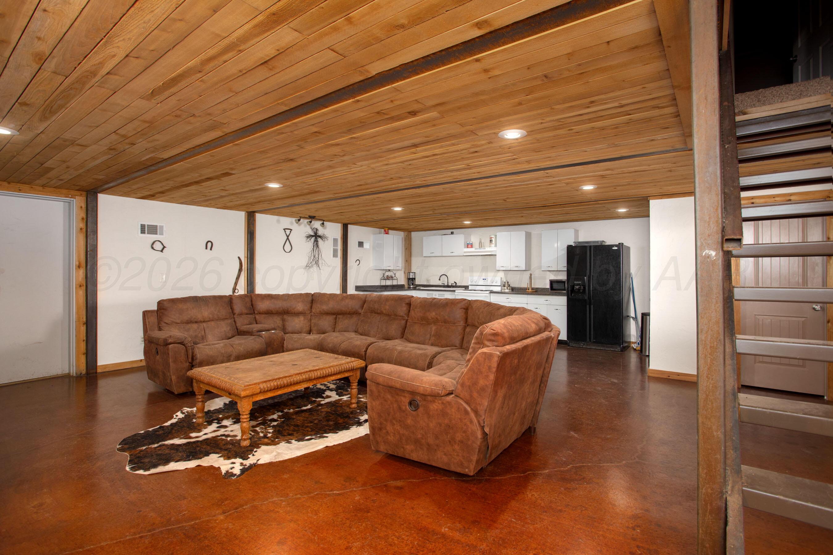 16310 Prairie Garden Road Canyon, TX 79015 - Photo 26 of 56 Apartment living area