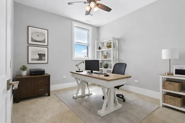 $824,900 | 2438 North Western Avenue, Unit 3, Chicago, IL 60647
