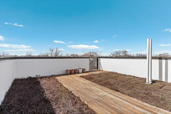 $824,900 | 2438 North Western Avenue, Unit 3, Chicago, IL 60647
