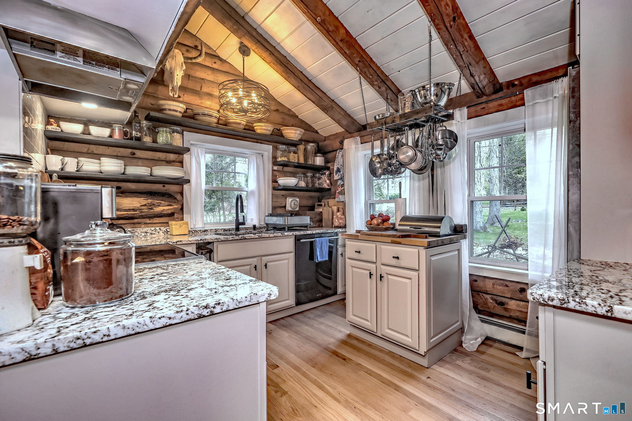 49 River Road Clinton, CT 06413 - Photo 15 of 36