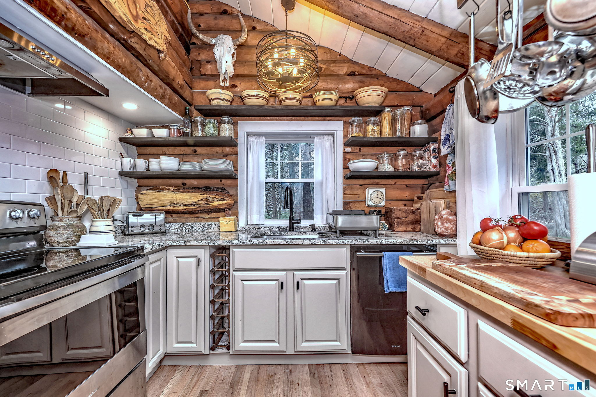 49 River Road Clinton, CT 06413 - Photo 16 of 36