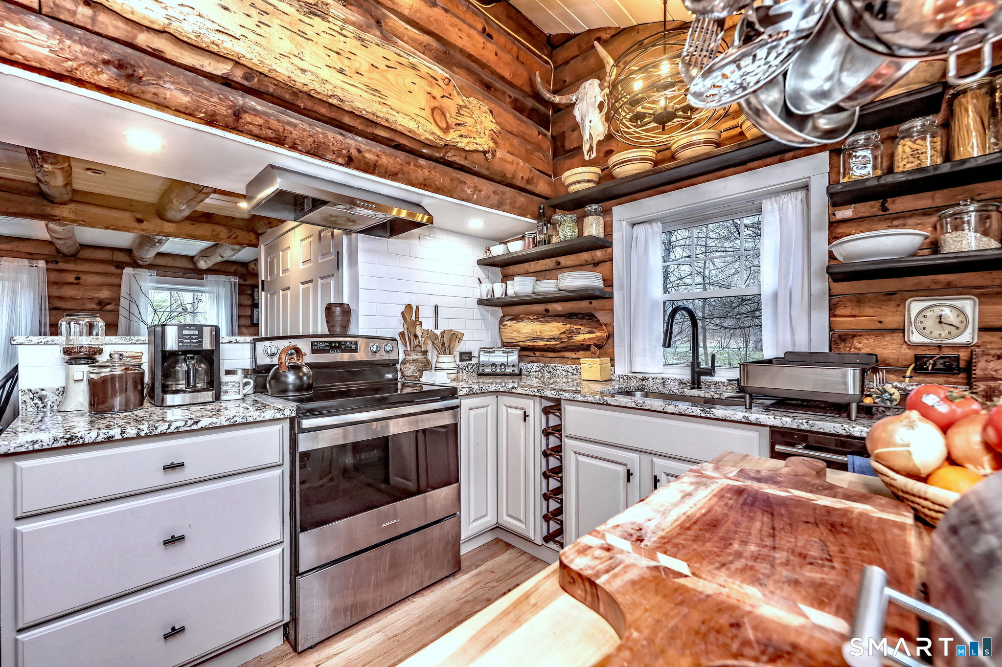 49 River Road Clinton, CT 06413 - Photo 17 of 36