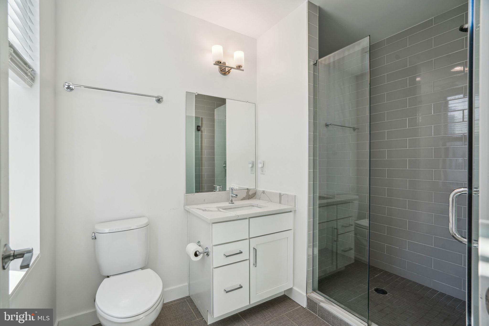 402 Reed Street Philadelphia, PA 19147 - Photo 13 of 27 Gallery Image 13