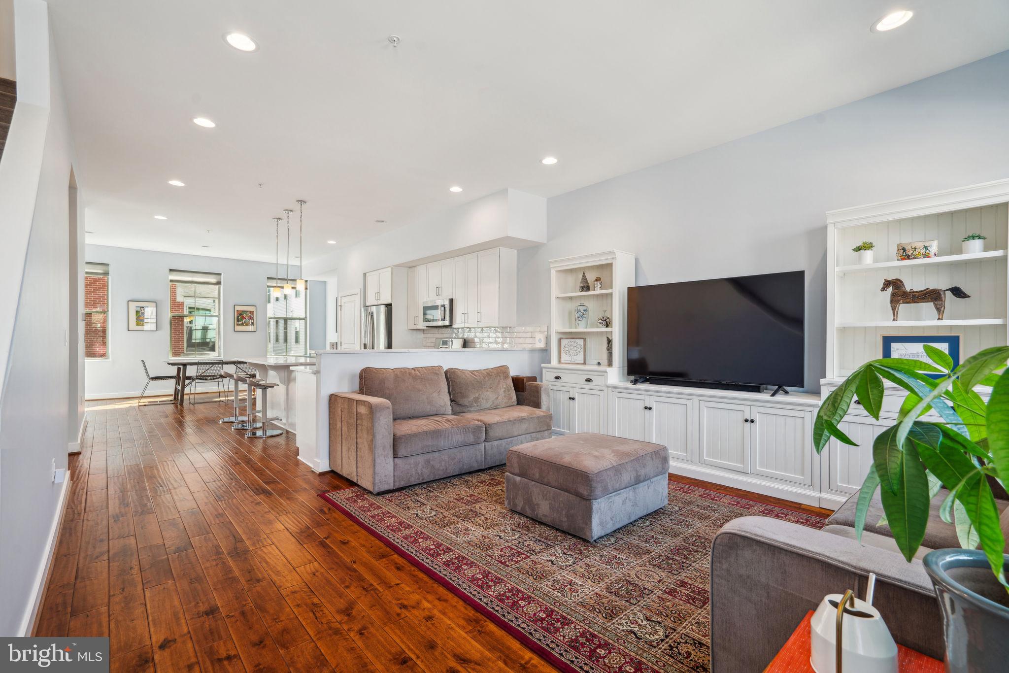 402 Reed Street Philadelphia, PA 19147 - Photo 10 of 27 Gallery Image 10