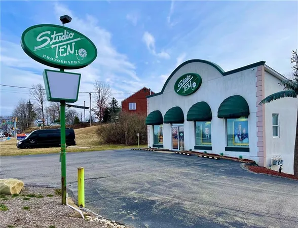 $5,000 | 5879 Steubenville Pike, Pittsburgh, PA 15205