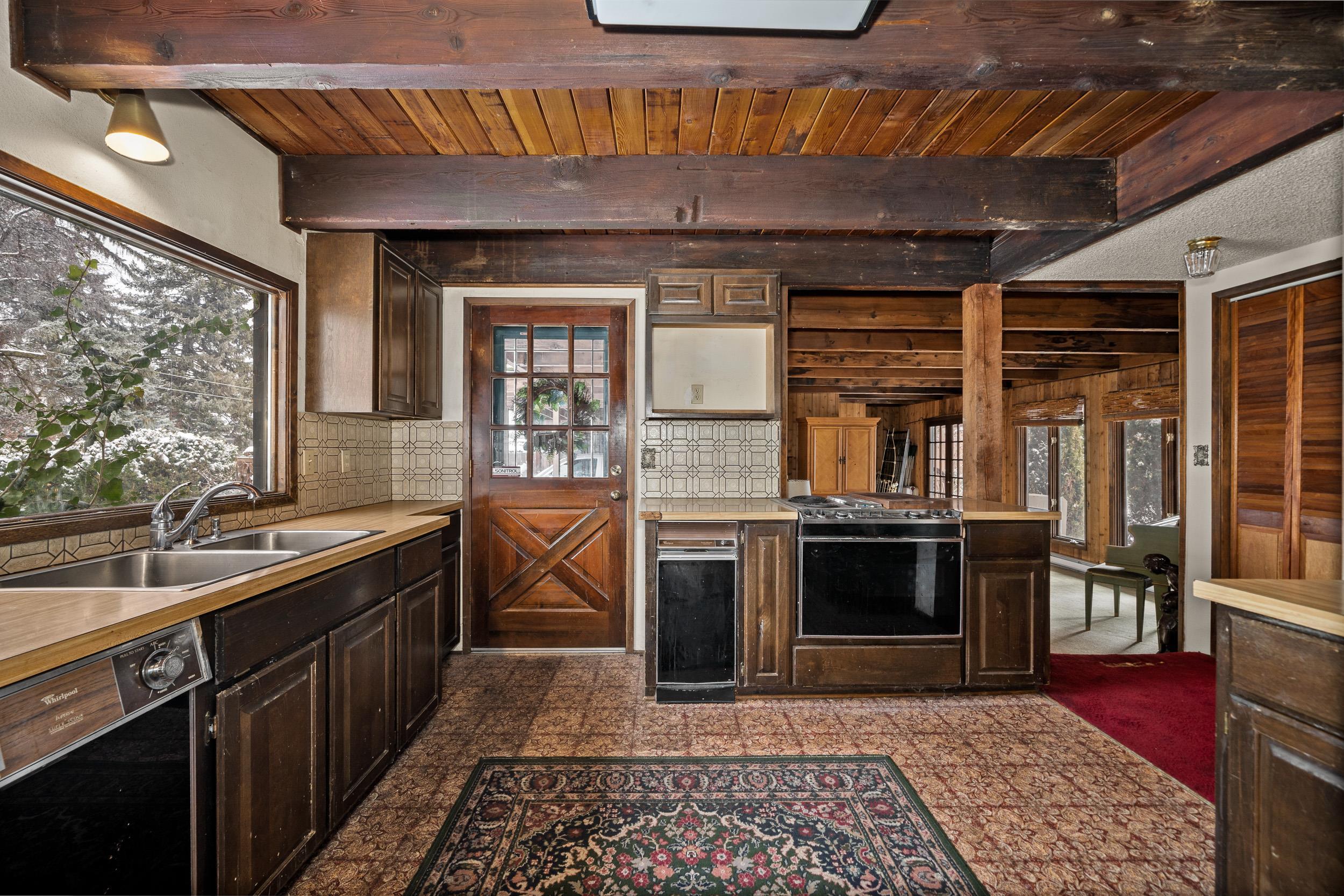 210 North Van Marter Road Spokane Valley, WA 99206 - Photo 12 of 48