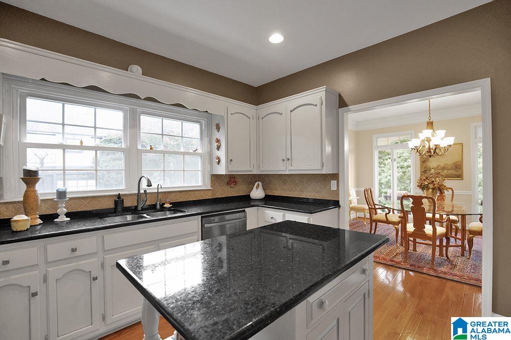 1114 Saddlebrook Road Birmingham, AL 35210 - Photo 18 of 46