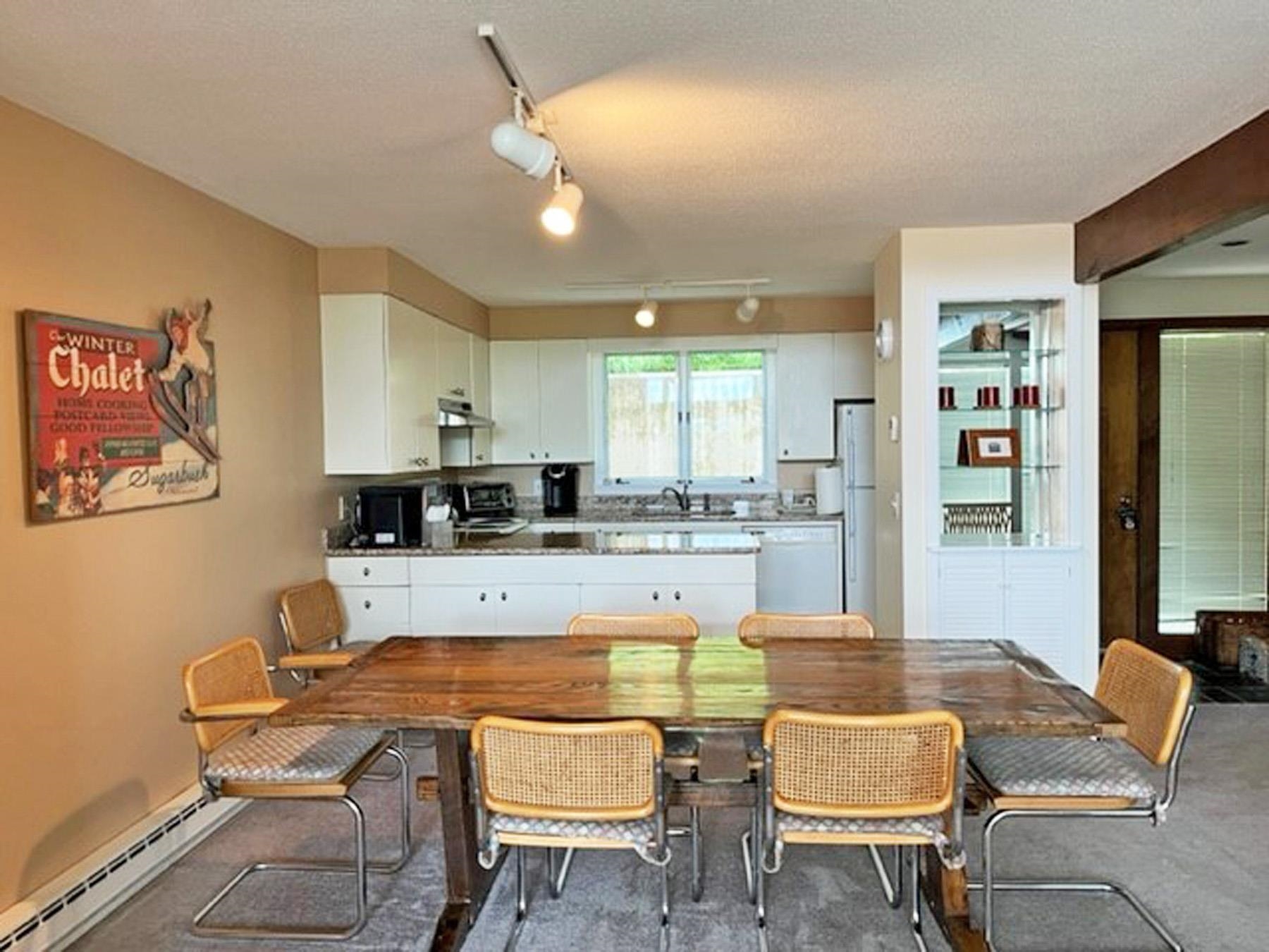 105 Forum Drive, Unit 16 Warren, VT 05674 - Photo 6 of 19