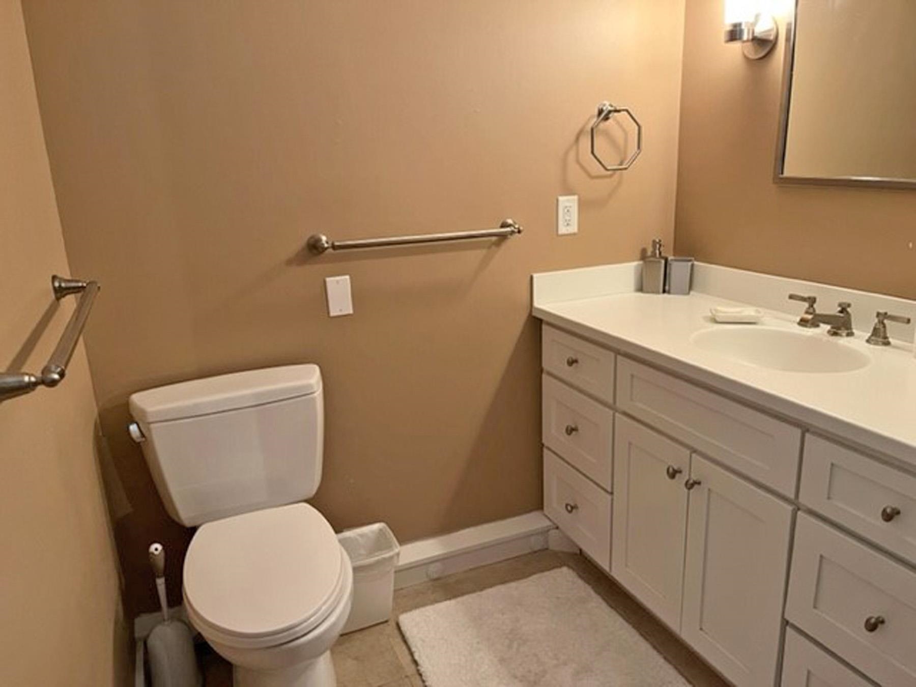 105 Forum Drive, Unit 16 Warren, VT 05674 - Photo 10 of 19