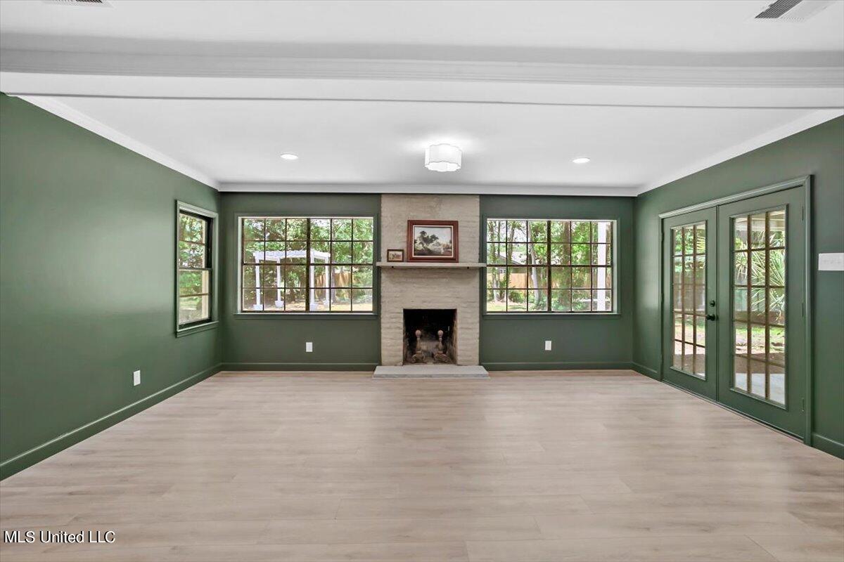 4605 Courthouse Road Gulfport, MS 39507 - Photo 13 of 36 13-Living Room 2