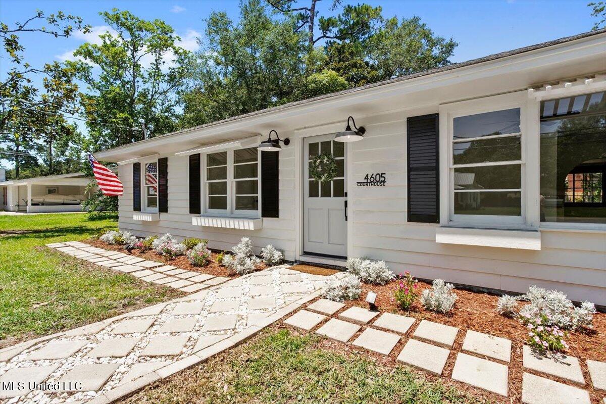 4605 Courthouse Road Gulfport, MS 39507 - Photo 4 of 36 04-Front Porch