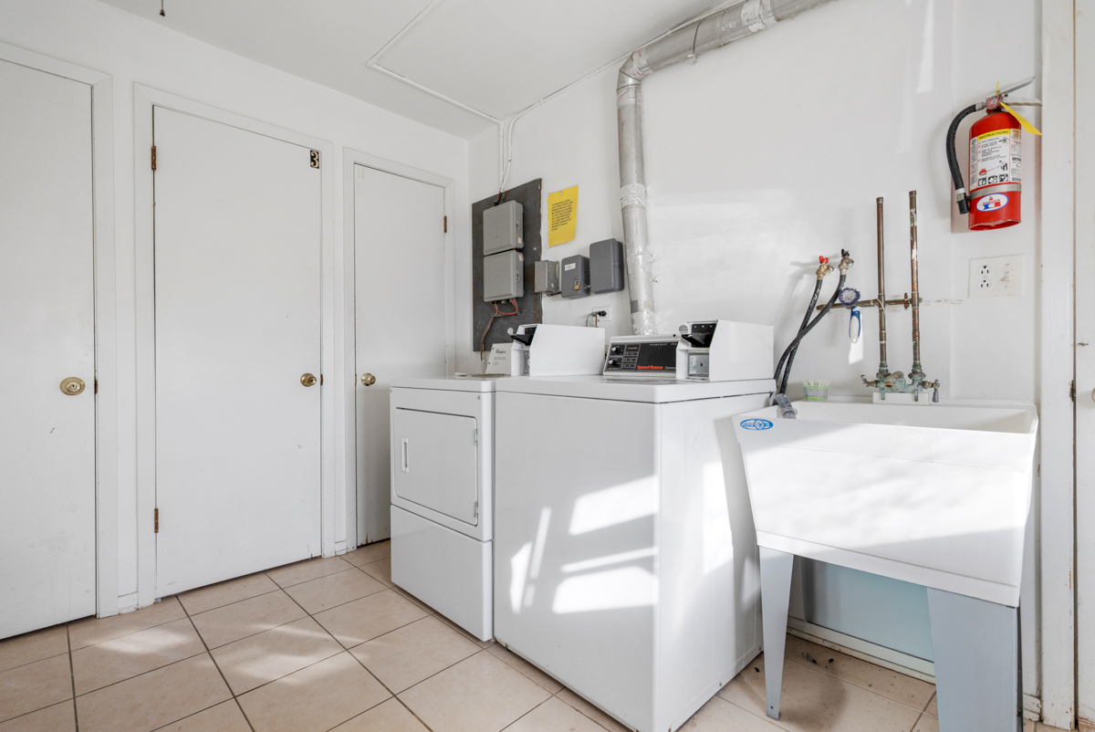 1347 Perry Street, Unit 4 Des Plaines, IL 60016 - Photo 13 of 15