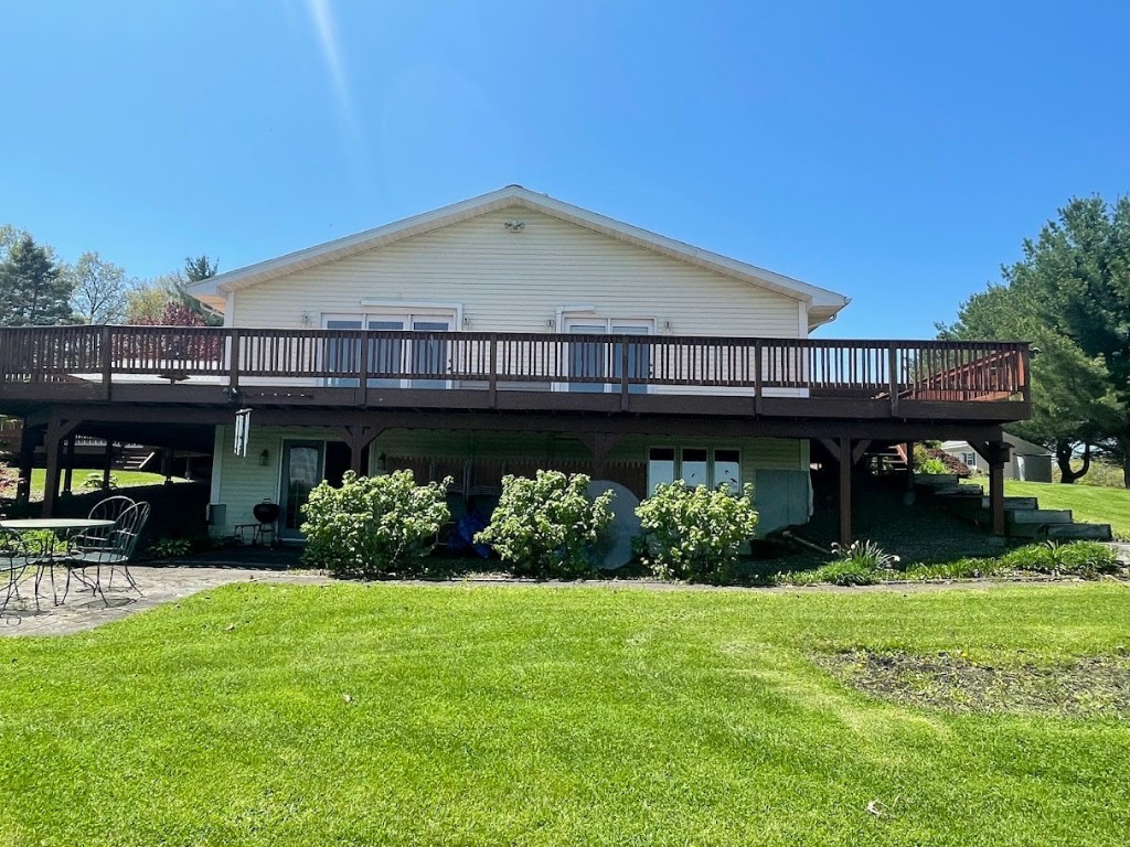 672 Brotzman Road Binghamton, NY 13901 - Photo 2 of 29