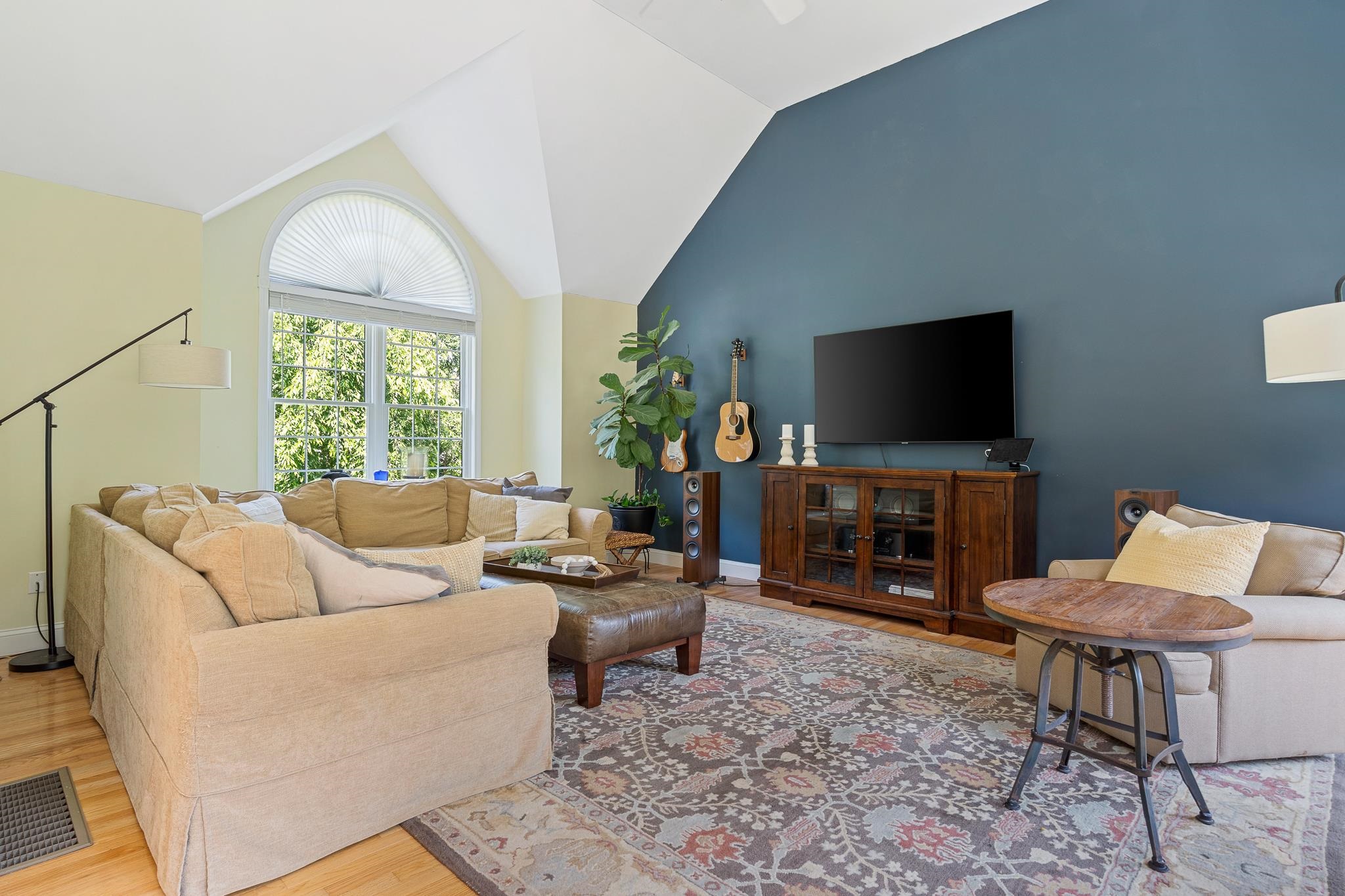 91 Seaverns Bridge Road Amherst, NH 03031 - Photo 11 of 51 Gallery Image 11