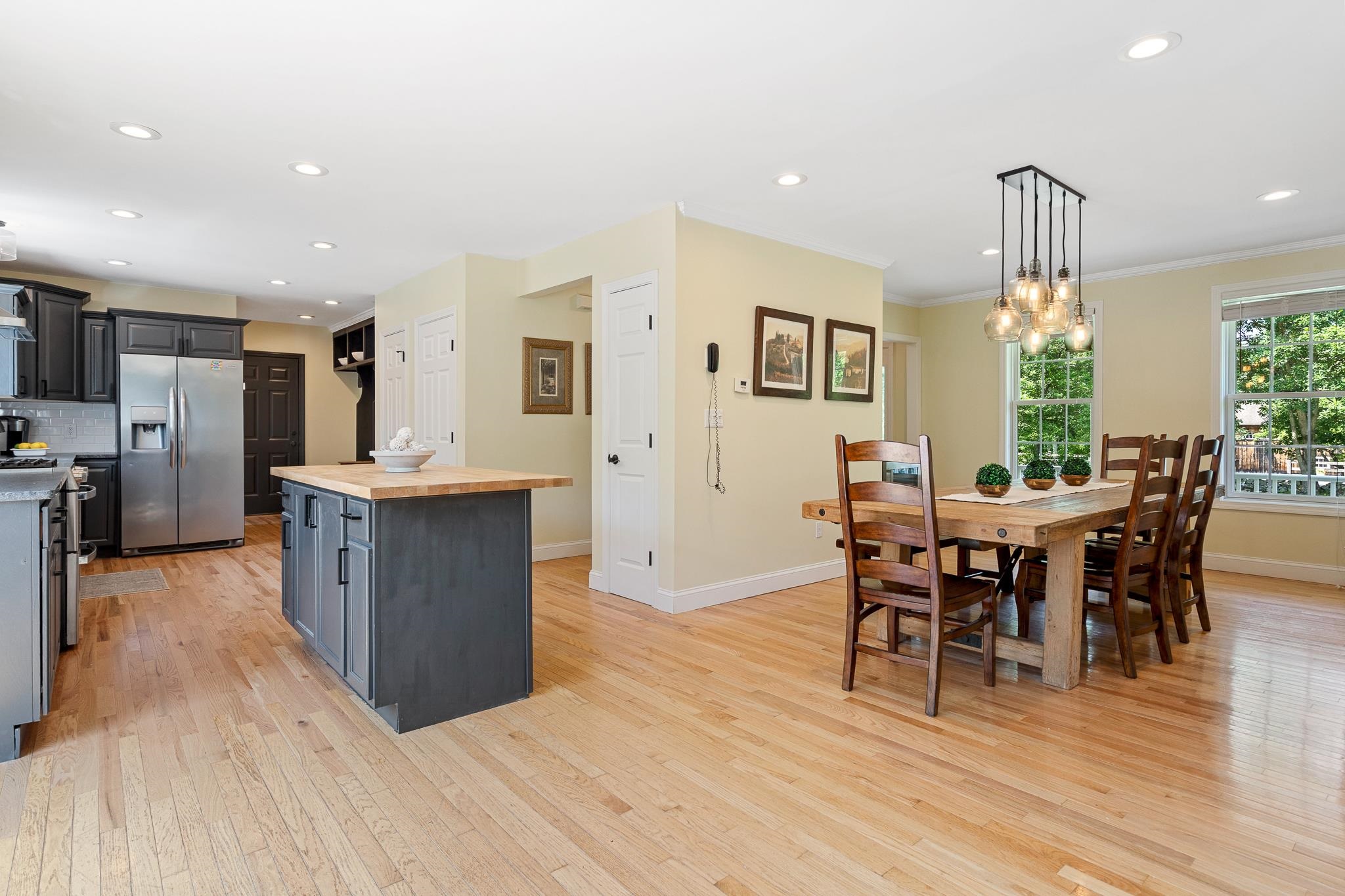 91 Seaverns Bridge Road Amherst, NH 03031 - Photo 6 of 51 Gallery Image 6