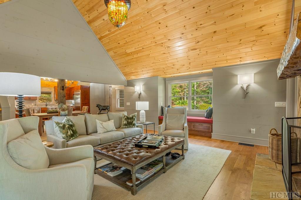376 Old Orchard Road Highlands, NC 28741 - Photo 12 of 42 Gallery Image 12