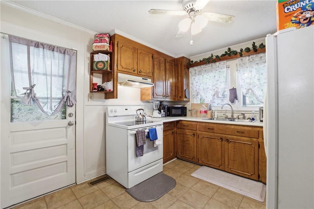 872 Warren Road Northeast Rome, GA 30165 - Photo 8 of 21