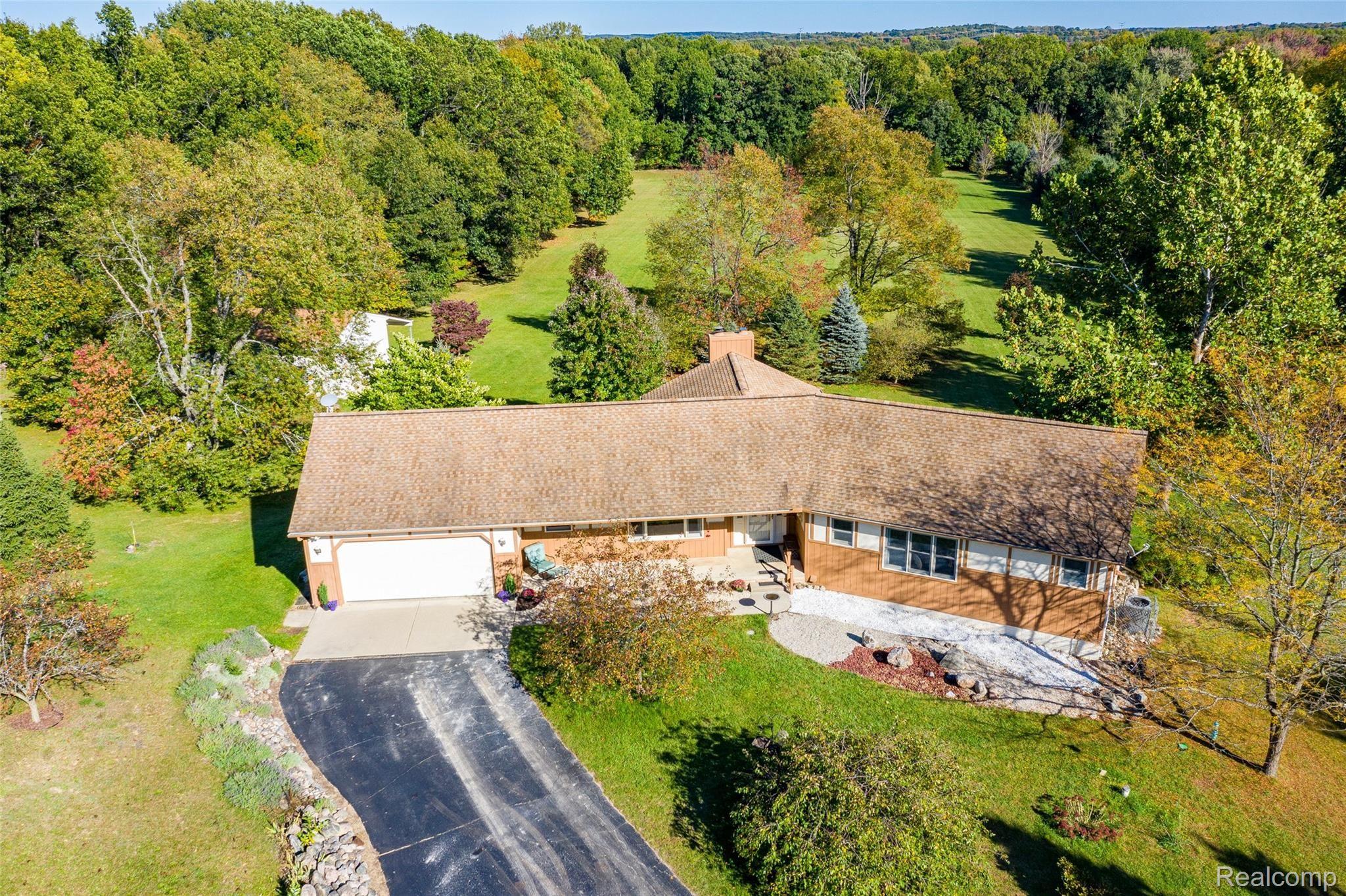 6982 West Lange Road Fowlerville, MI 48836 - Photo 32 of 47 6982 Lange Road