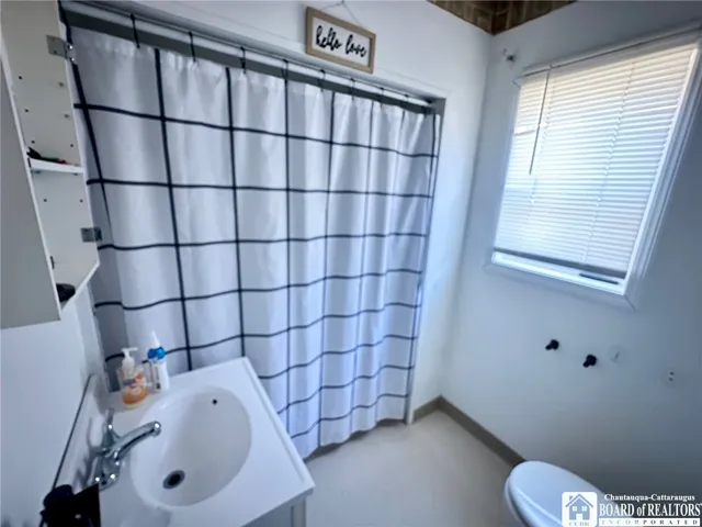 $164,900 | 17 Christy Street, Hanover, NY 14136