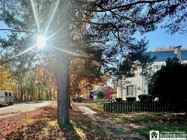 $164,900 | 17 Christy Street, Hanover, NY 14136