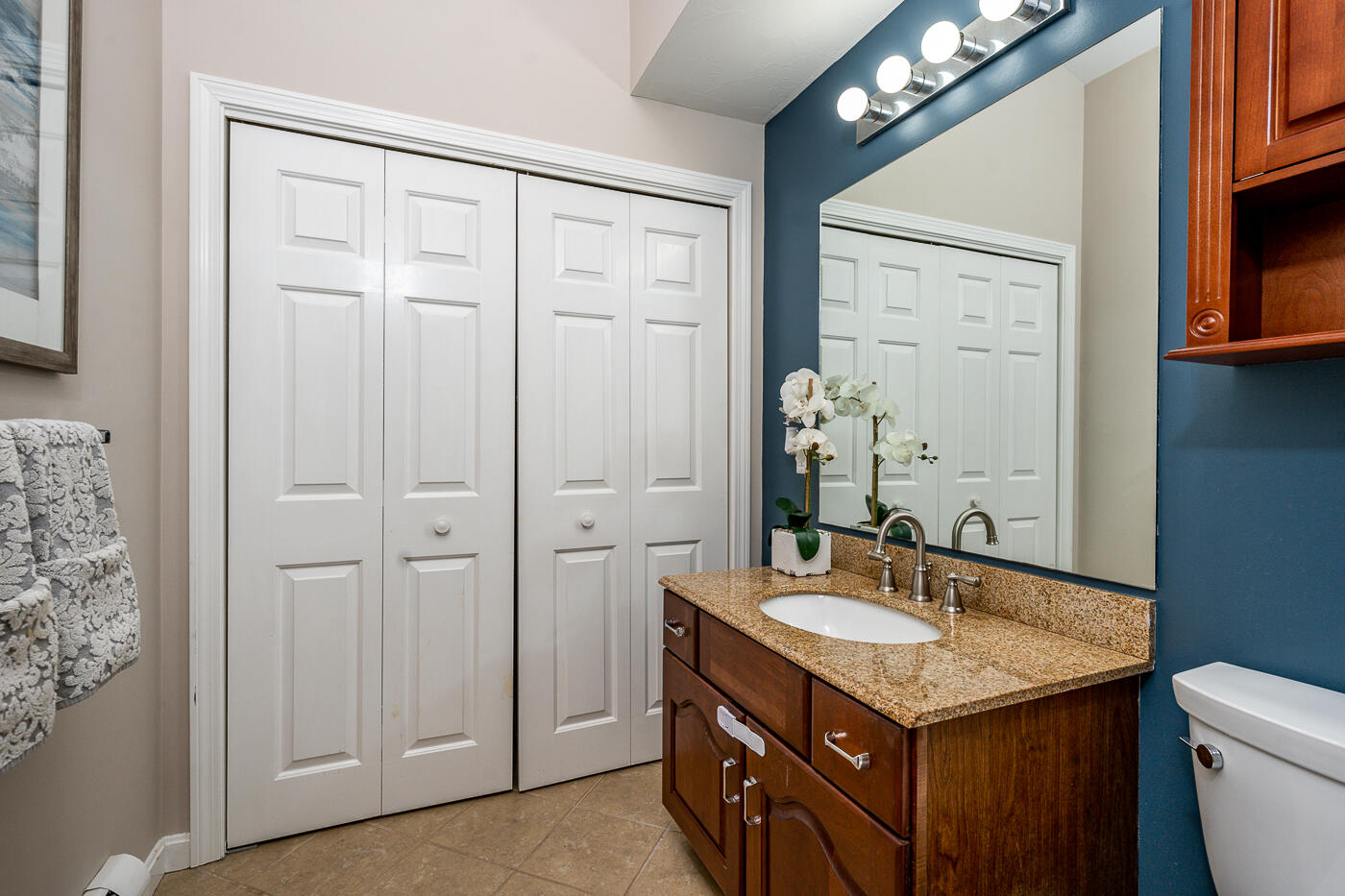23 Square Rigger Lane Hyannis, MA 02601 - Photo 14 of 34 1st floor Laundry and half bath