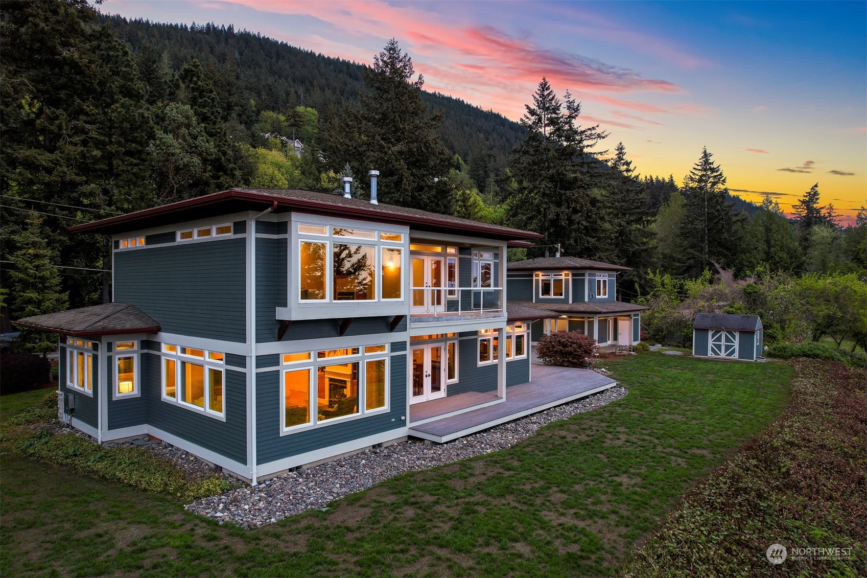 1376 Chuckanut Drive Bellingham, WA 98229 - Photo 4 of 46